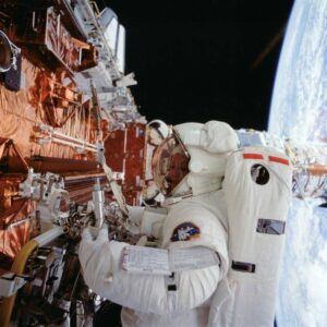 Misja serwisowa STS-61. Grudzień 1993