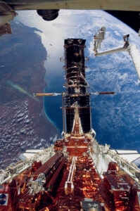 Prace podczas misji serwisowej STS-61 w 1993 roku